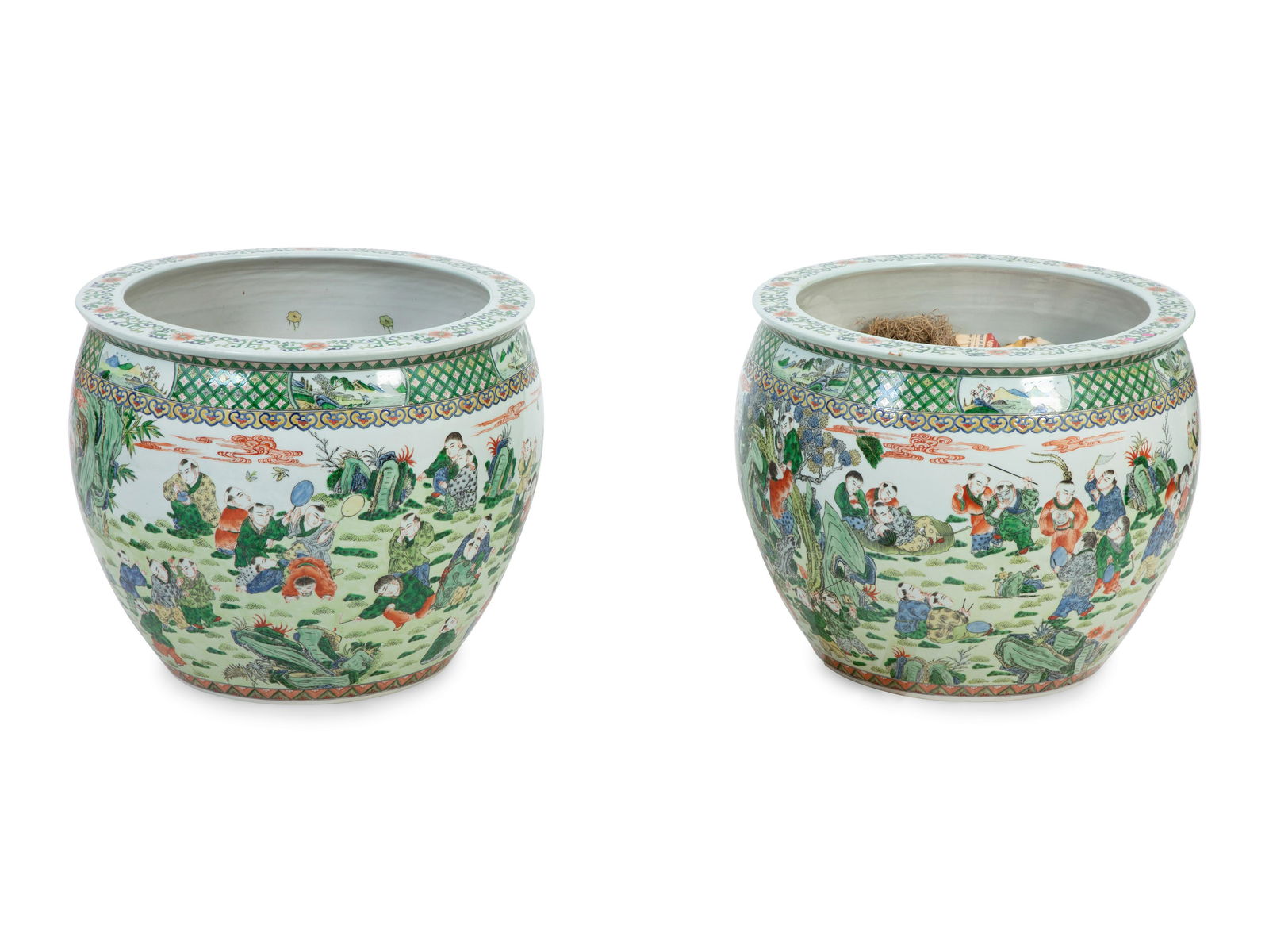 A Pair of Chinese Export Famille Verte Porcelain JardiniÃ¨res Height 17 1/2 x diameter 20 1/2 (1 of 3)