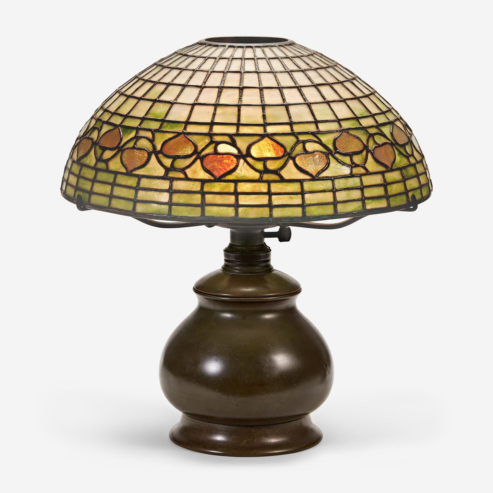 Tiffany Studios "Vine Border" Table Lamp, circa 1905 (1 of 4)