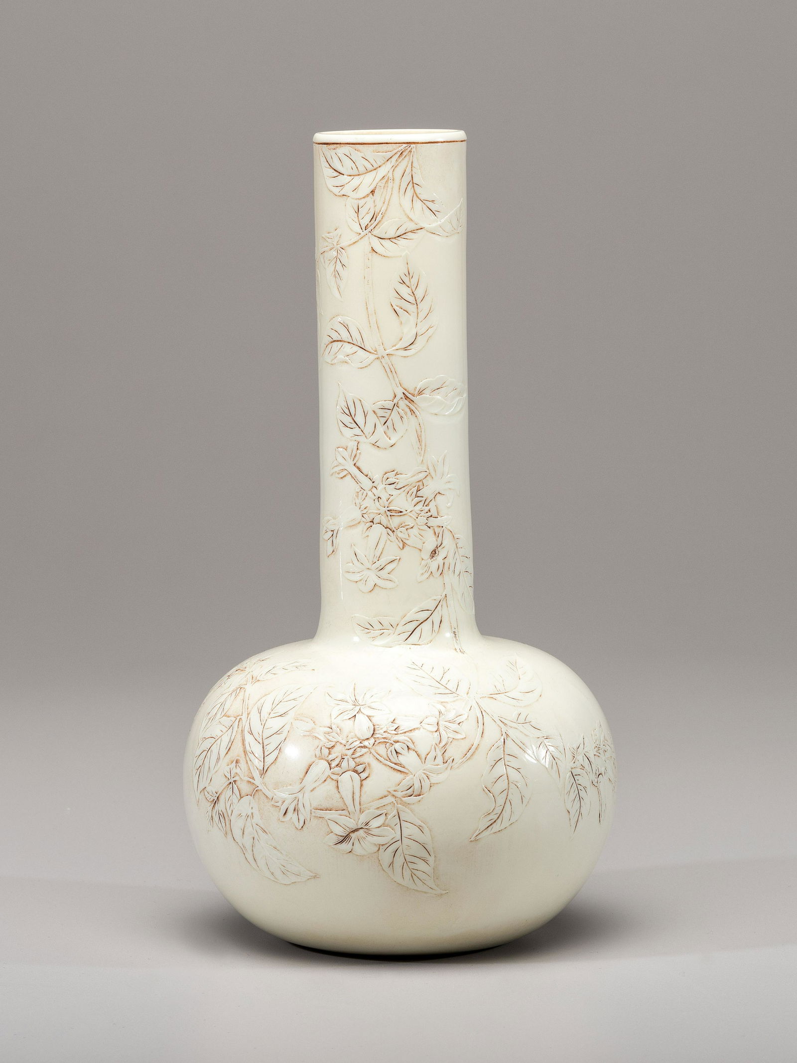 Thomas Webb & Sons English, 19th Century "Ivory" Bottle Vase, circa 1890: Thomas Webb & Sons English, 19th Century "Ivory" Bottle Vase, circa 1890 cameo glass with Thomas Webb mark to underside H 12 1/4 inches. Property from the Estate of Beatrice Weiskopf, Buffalo Grove, I