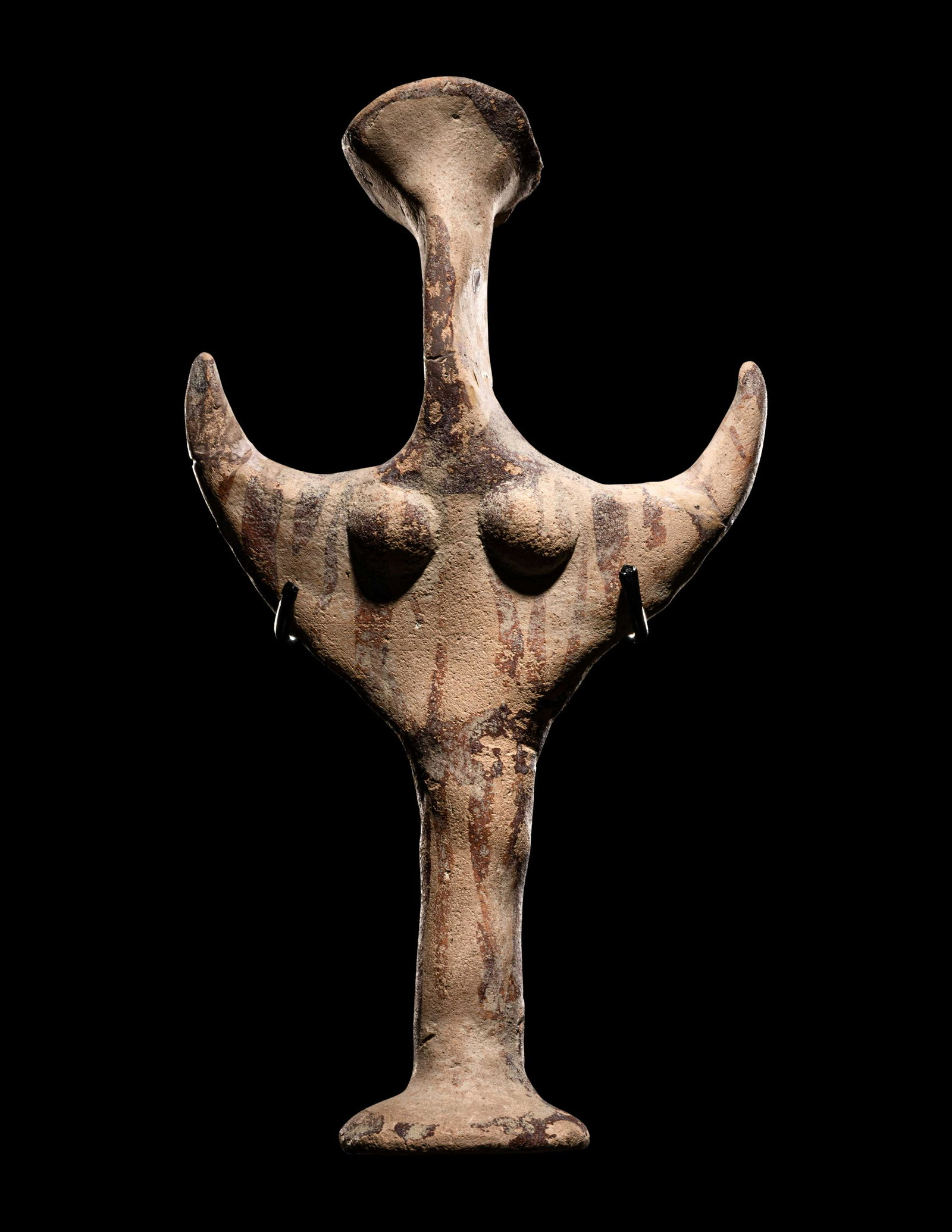 A Mycenaean Terracotta Psi Idol  Height 5 3/8 inches (13.6 cm). (1 of 3)