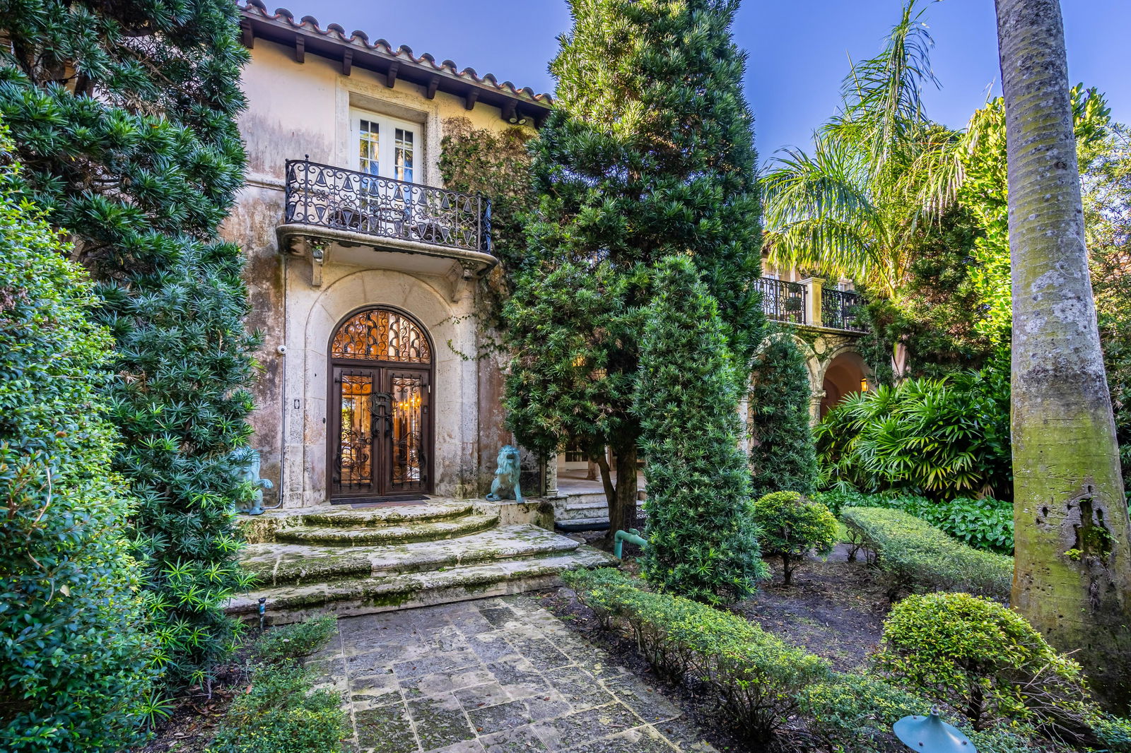 A Set of Four Gilt Bronze Five-Light Sconces  Height 19 inches. (1 of 7)