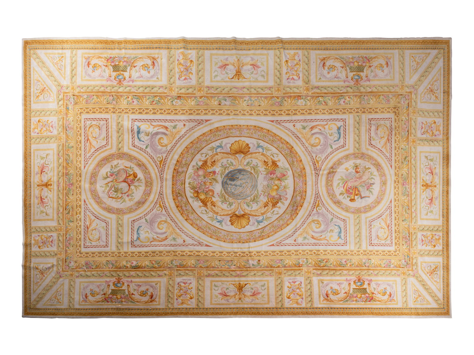 An Aubusson Style Wool Rug (1 of 10)