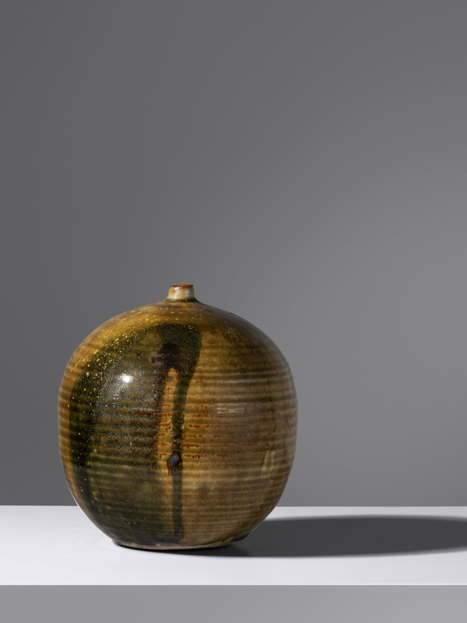 Don Reitz (American, 1929-2014) Untitled Vessel: Don Reitz (American, 1929-2014) Untitled Vessel glazed stoneware signed 'Reitz' H 6 1/2 x Dia 5 inches.