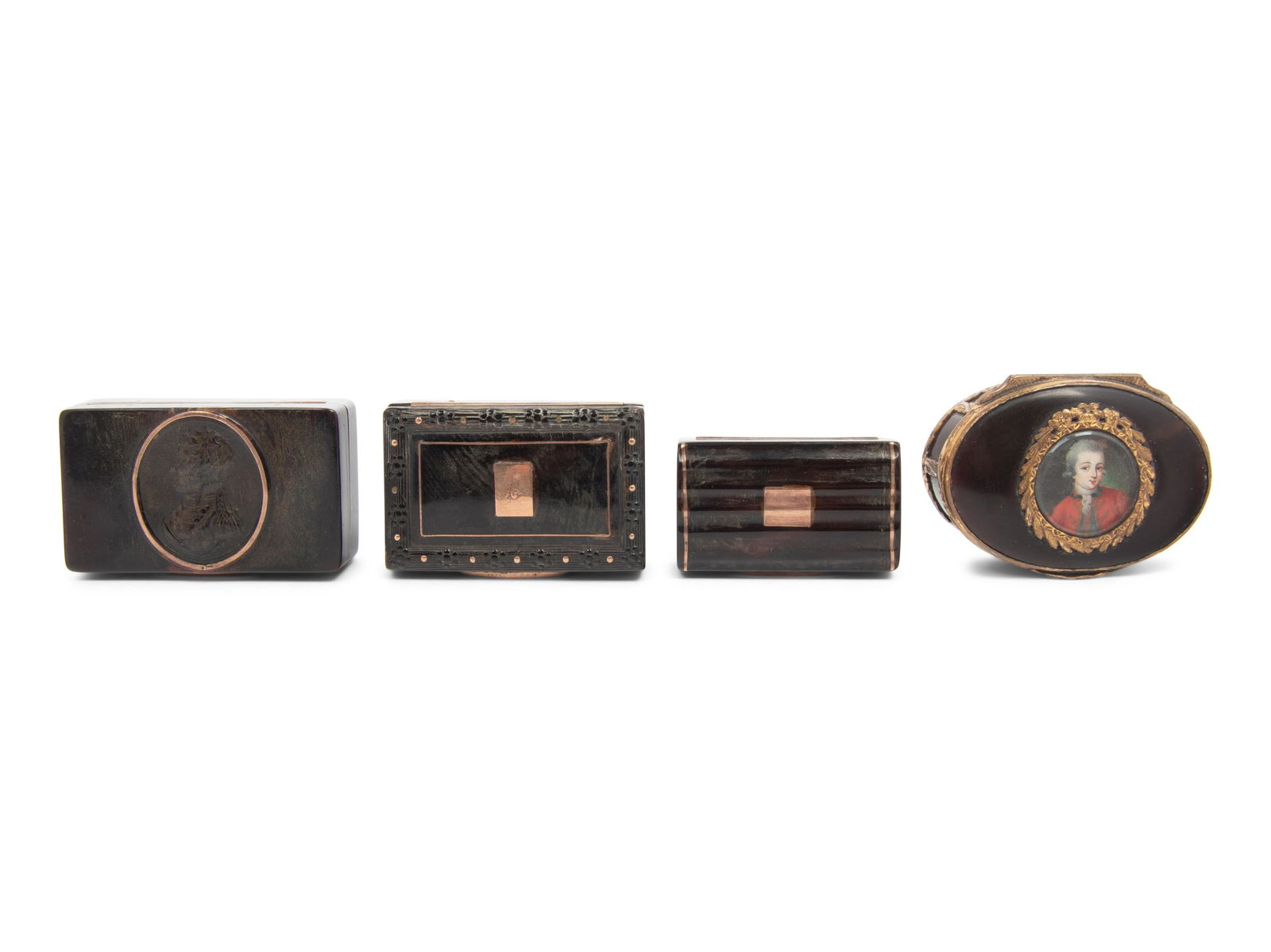 A Group of Four Georgian Gold Mounted Tortoise Shell Snuff Boxes (1 of 4)
