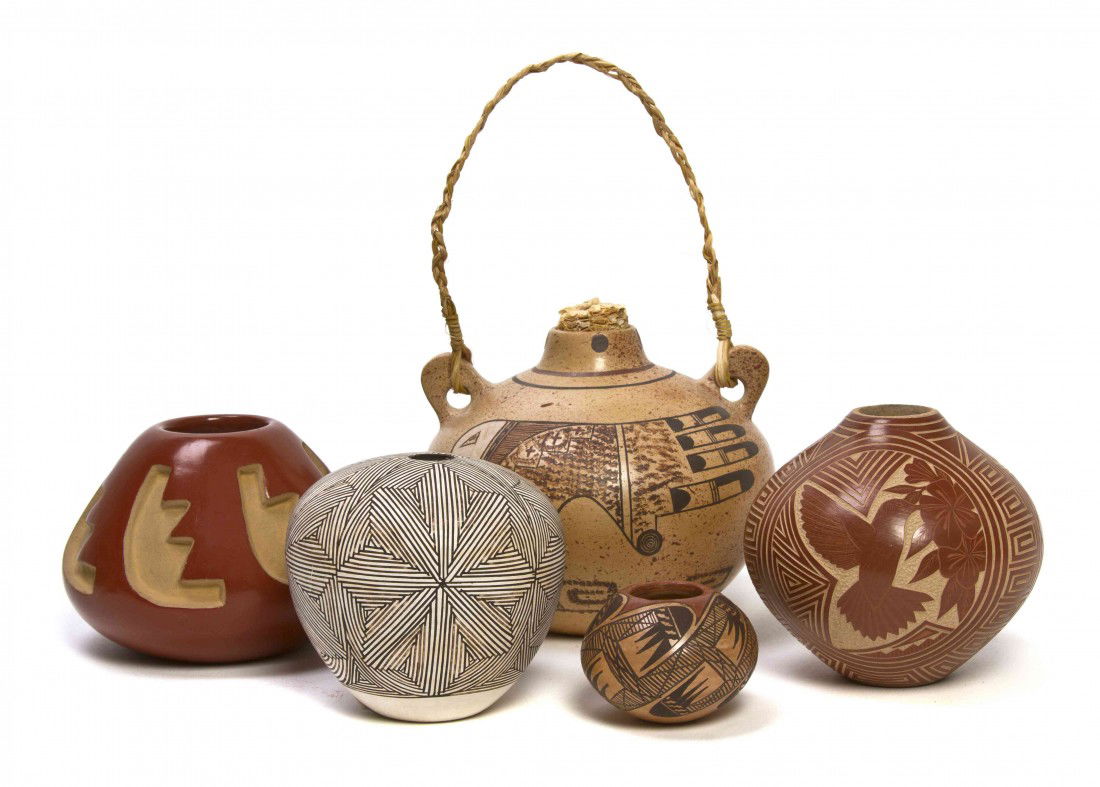 Five Native American Pottery Articles, Height of t: Five Native American Pottery Articles, comprising a vase decorated with a humming bird by Dennis Daub, a diminutive vase by Mampeyo, a vase with repeating geometric decoration by C. Chino, a vase by A
