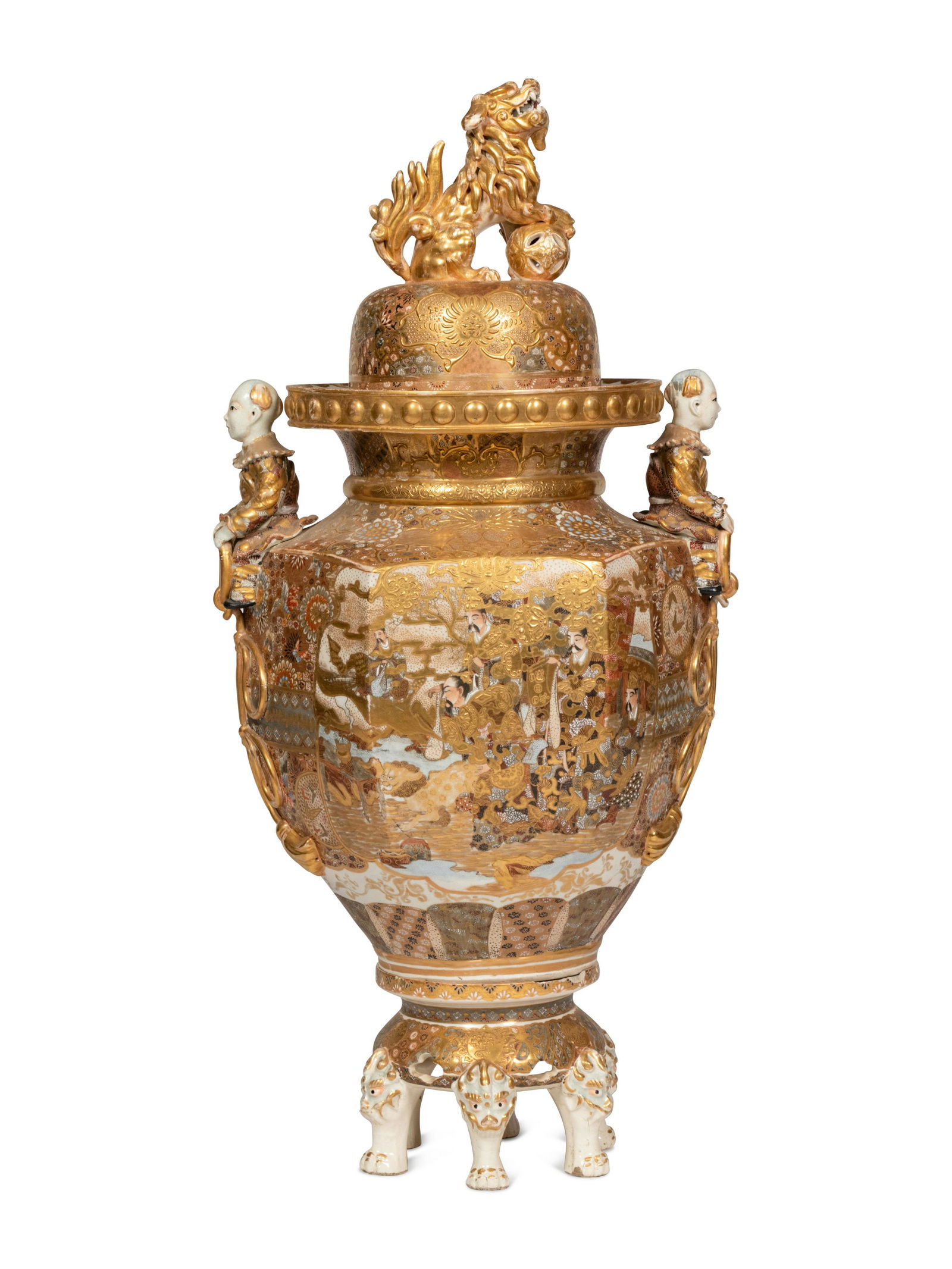 A Large Japanese Satsuma Vase  (1 of 5)