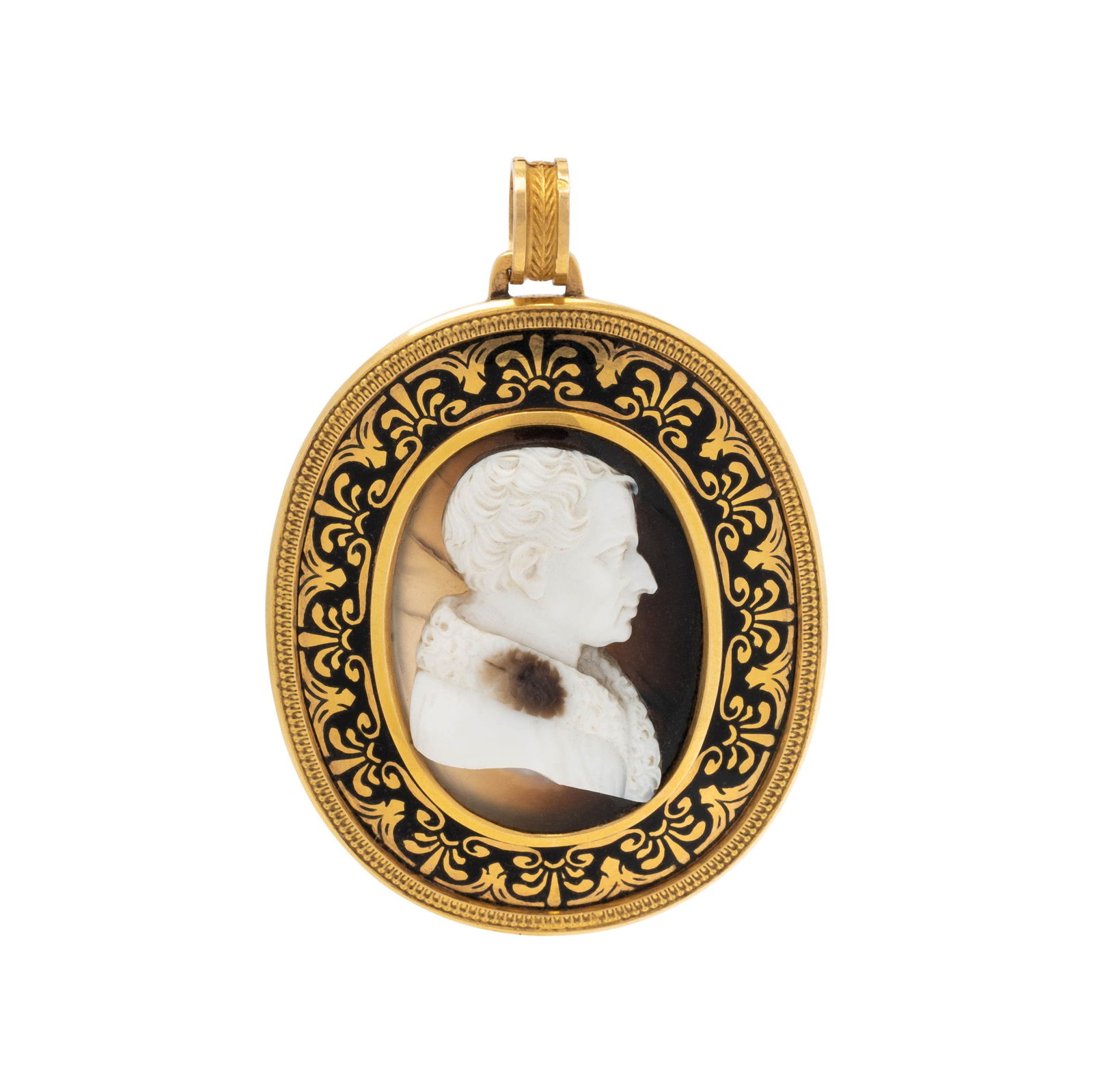 ANTIQUE, AGATE CAMEO AND ENAMEL PENDANT (1 of 2)