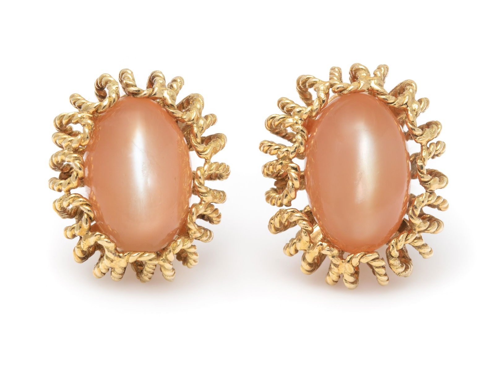 TIFFANY & CO., YELLOW GOLD AND ORANGE CAT'S EYE MOONSTONE EARCLIPS (1 of 1)