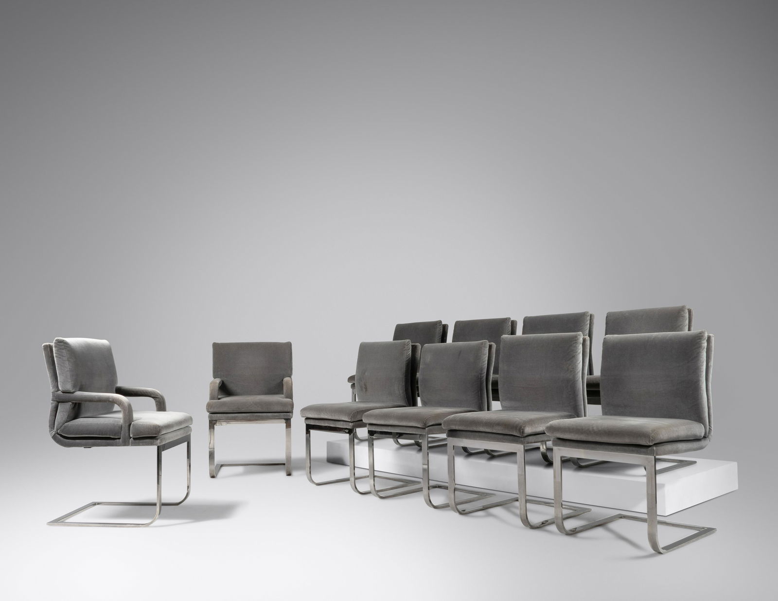 Directional American, Late 20th Century Set of Ten Dining Chairs (1 of 2)