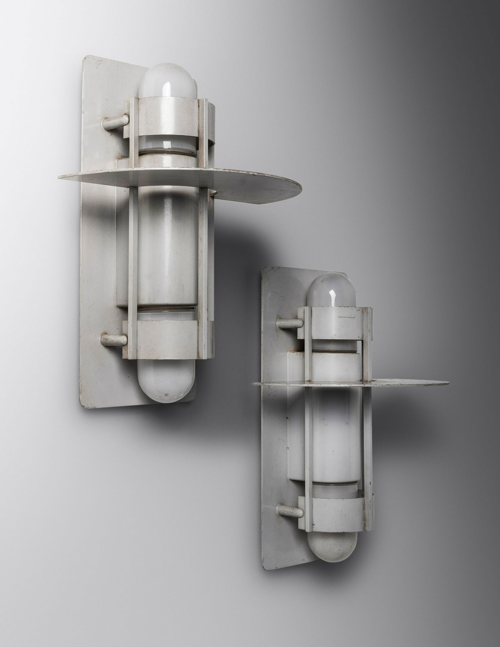Joachim Lepper (20th Century) Pair of Saturn Maxi Architectural Sconces Louis Poulsen, Denmark (1 of 2)