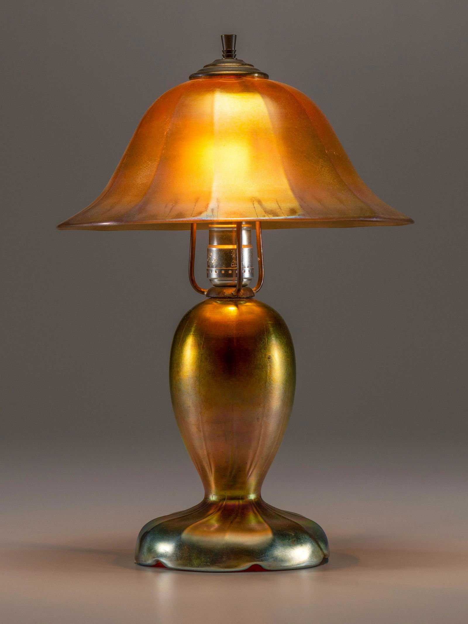 Steuben American, Early 20th Century Table Lamp (1 of 4)