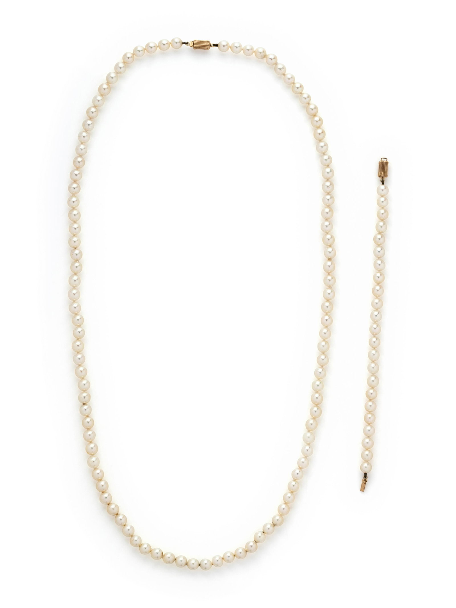 CONVERTIBLE CULTURED PEARL SET (1 of 4)