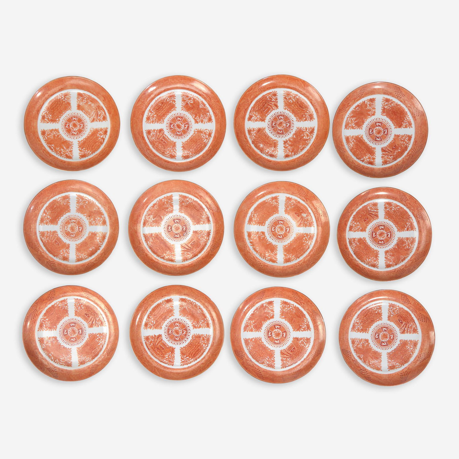 A set of twelve Chinese Export porcelain Orange Fitzhugh dinner plates circa 1800 (1 of 2)