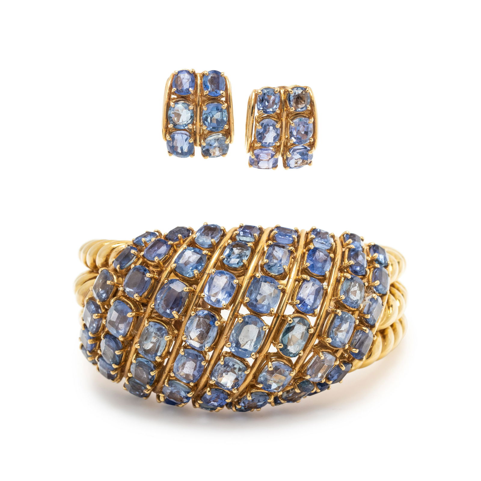 YELLOW GOLD AND SAPPHIRE SET (1 of 3)