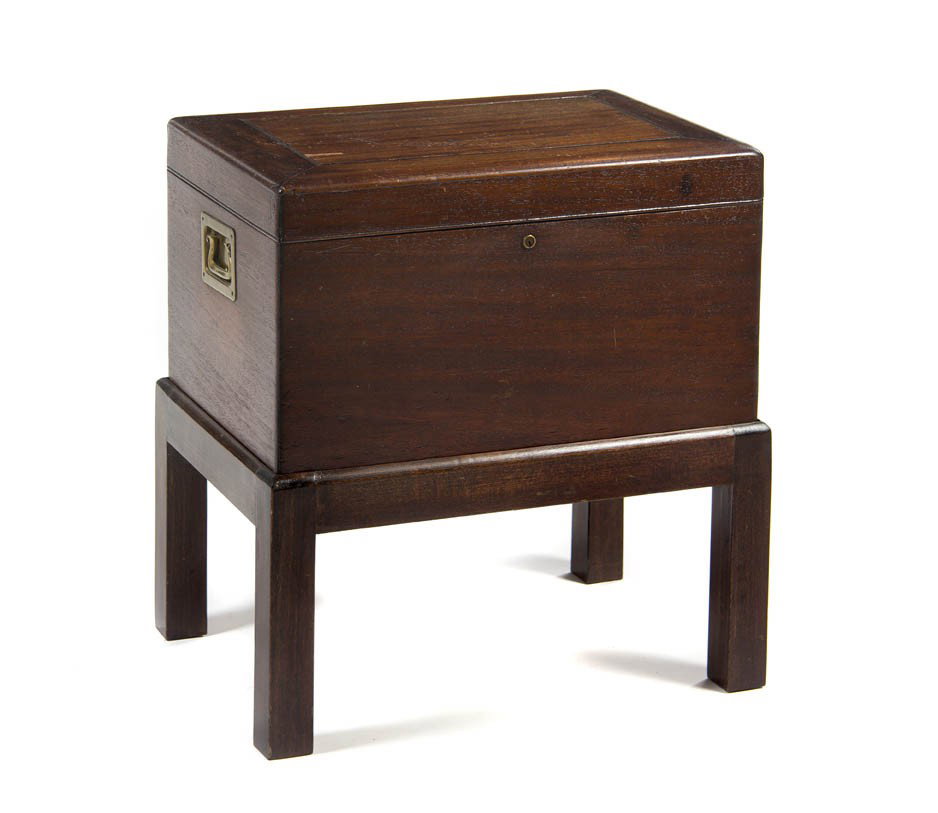 An English Mahogany Humidor, Width 19 1/2 inches.: An English Mahogany Humidor, of rectangular form, with brass bale handles, raised on later stand. Width 19 1/2 inches.