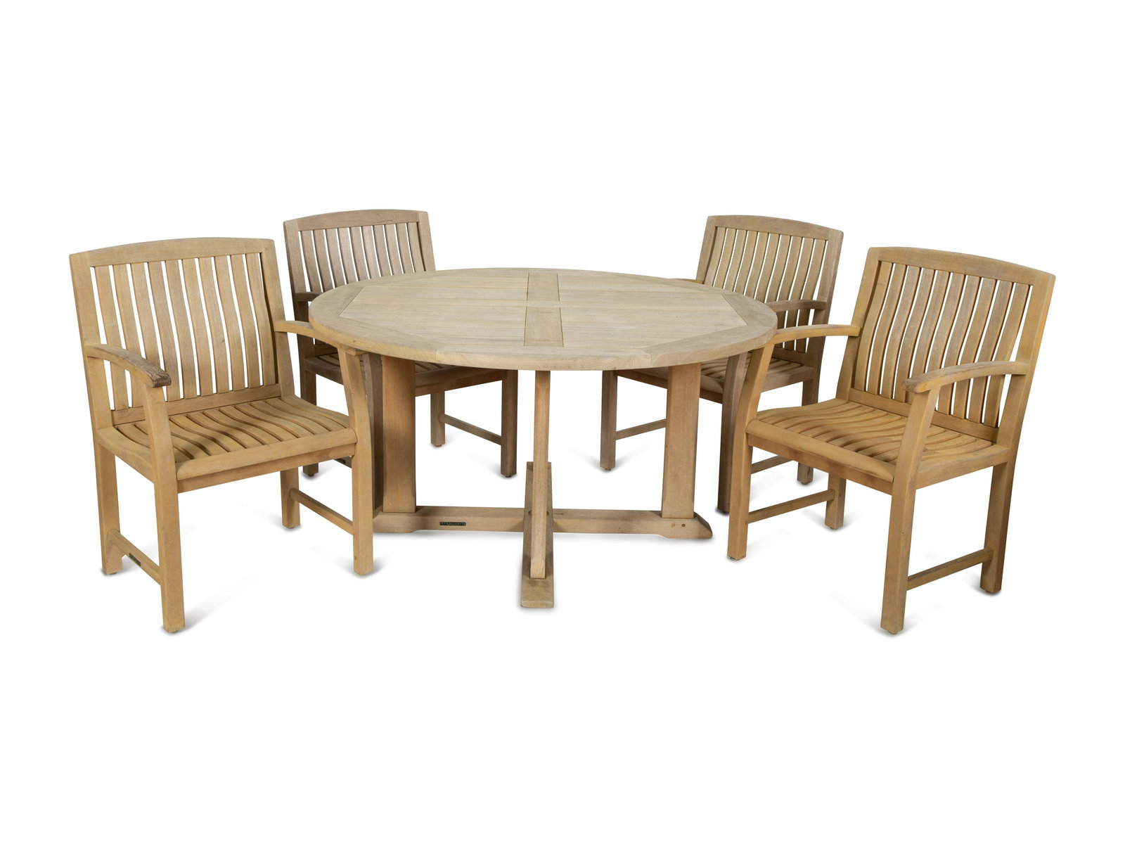 A Contemporary Teak Outdoor Dining Table and Four Chairs (1 of 6)