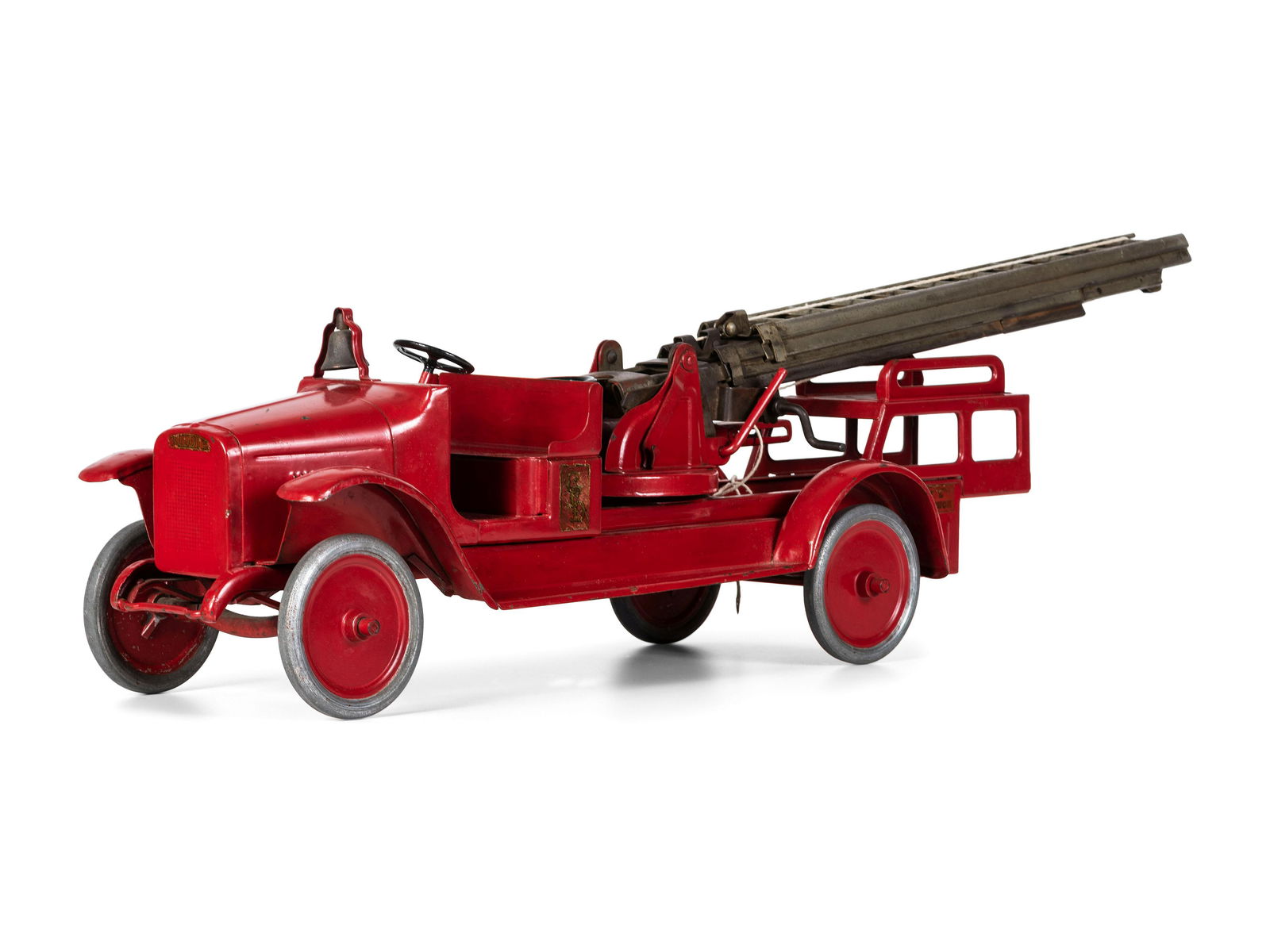 A Buddy L Pressed Steel Ladder Truck Dec 02, 2022 Hindman in OH