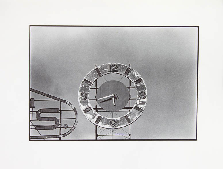 (PHOTOGRAPHY) RAUSCHENBERG, ROBERT. Photos In & Ou: (PHOTOGRAPHY) RAUSCHENBERG, ROBERT Photos In & Out City Limits Boston. (New York:) ULAE, (1891). Folio, white stiff wrappers stamped in gilt, slipcase. Signed by Rauschenberg to the front endpaper. So