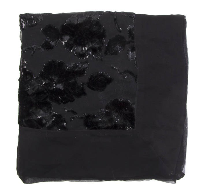 A Geoffrey Beene Large Black Silk Shawl.: A Geoffrey Beene Large Black Silk Shawl. Labeled: Geoffrey Beene.