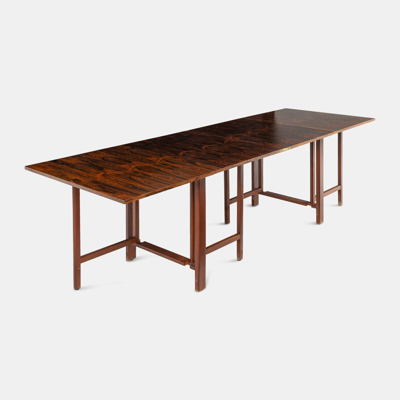 Style of Bruno Mathsson Mid 20th Century Expandable Dining Table: Style of Bruno Mathsson Mid 20th Century Expandable Dining Table rosewood veneer, wood H 29 x W 35 1/2 x D 9 1/4 inches, closed. This lot is located in Chicago.