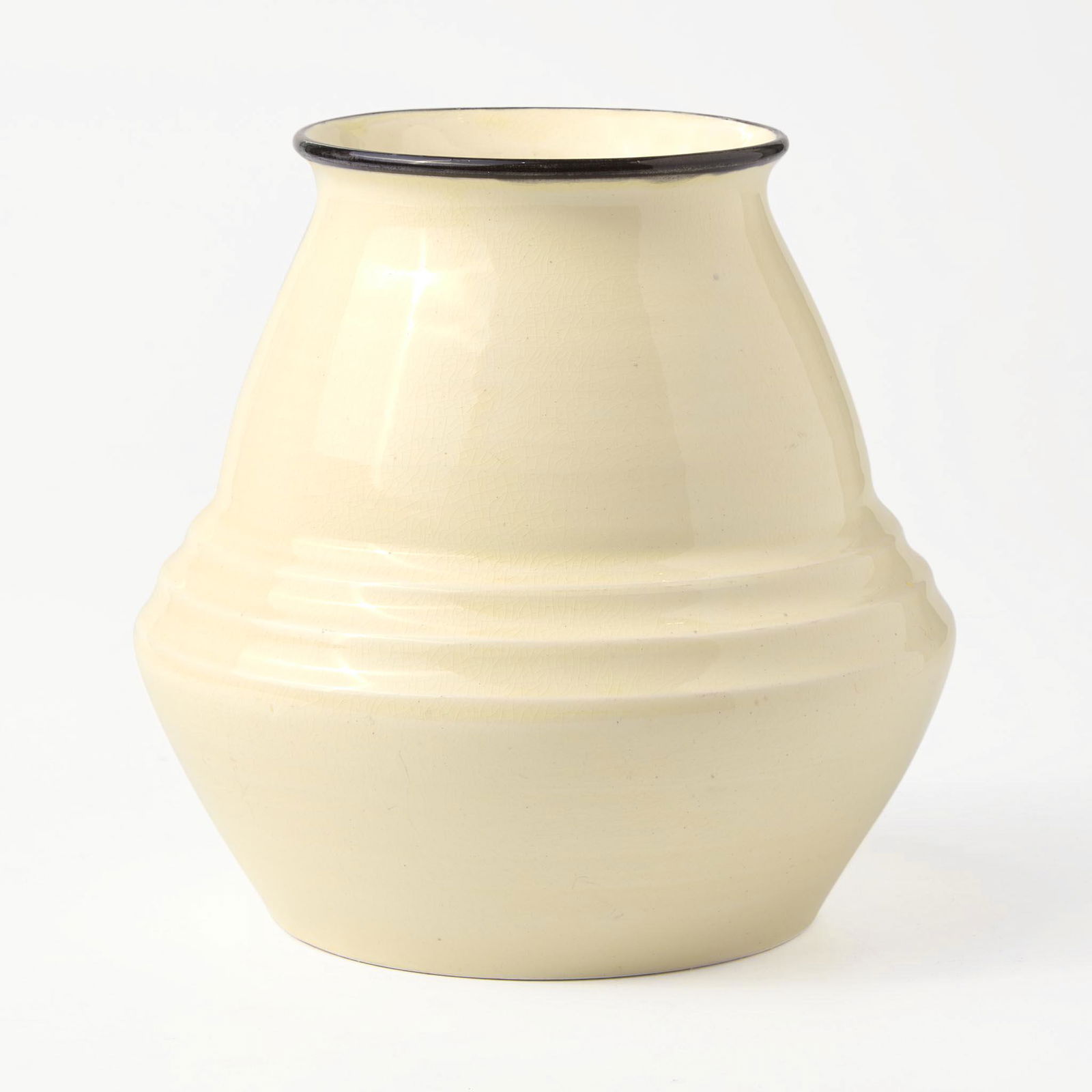 A Wedgwood Keith Murray (1892-1981) Designed Queensware Vase UK, 1930s (1 of 3)