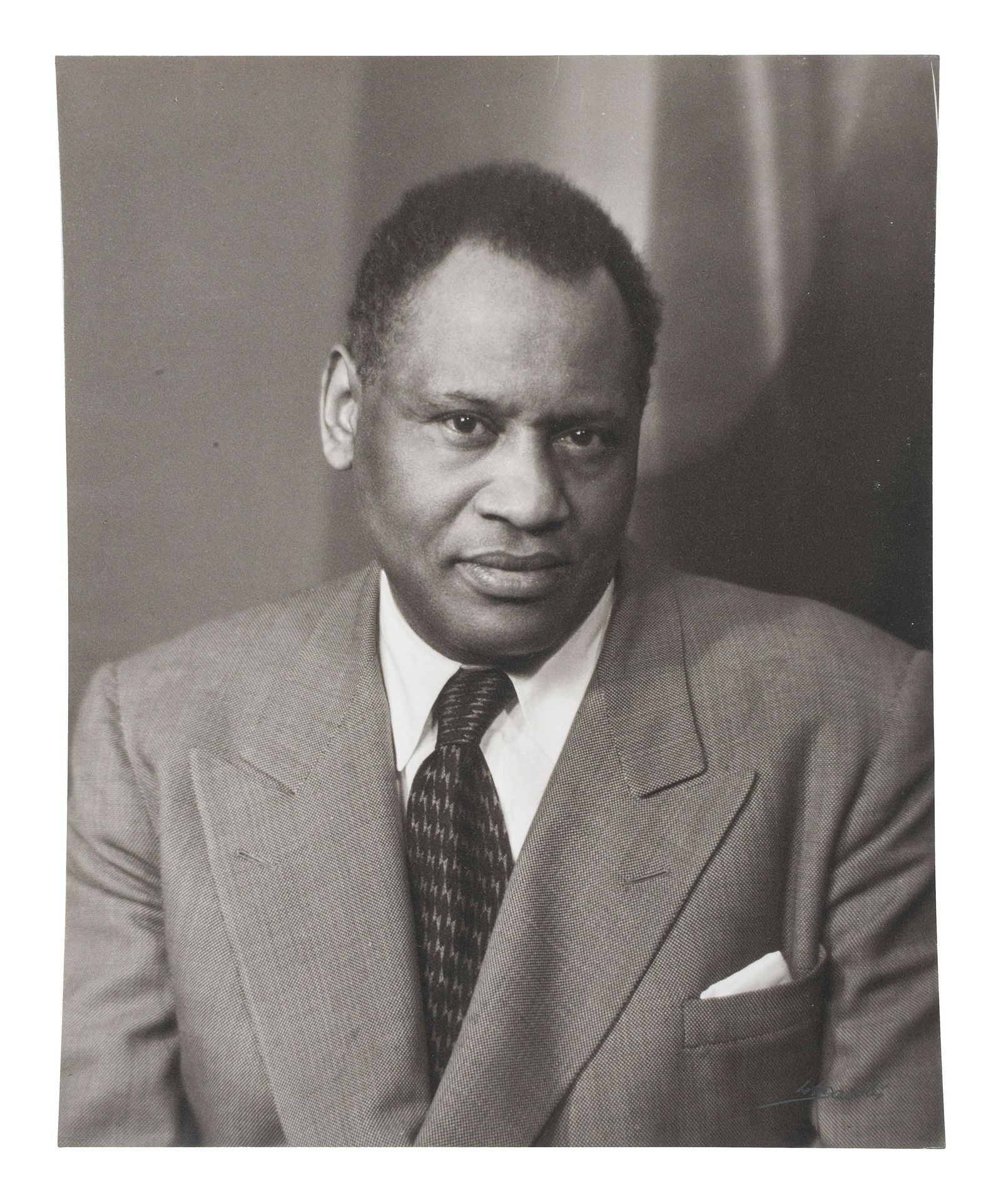 [PHOTOGRAPHY]. JACOBI, Lotte (1896-1990), photographer. Portrait of Paul Robeson. 1952 (printed (1 of 2)