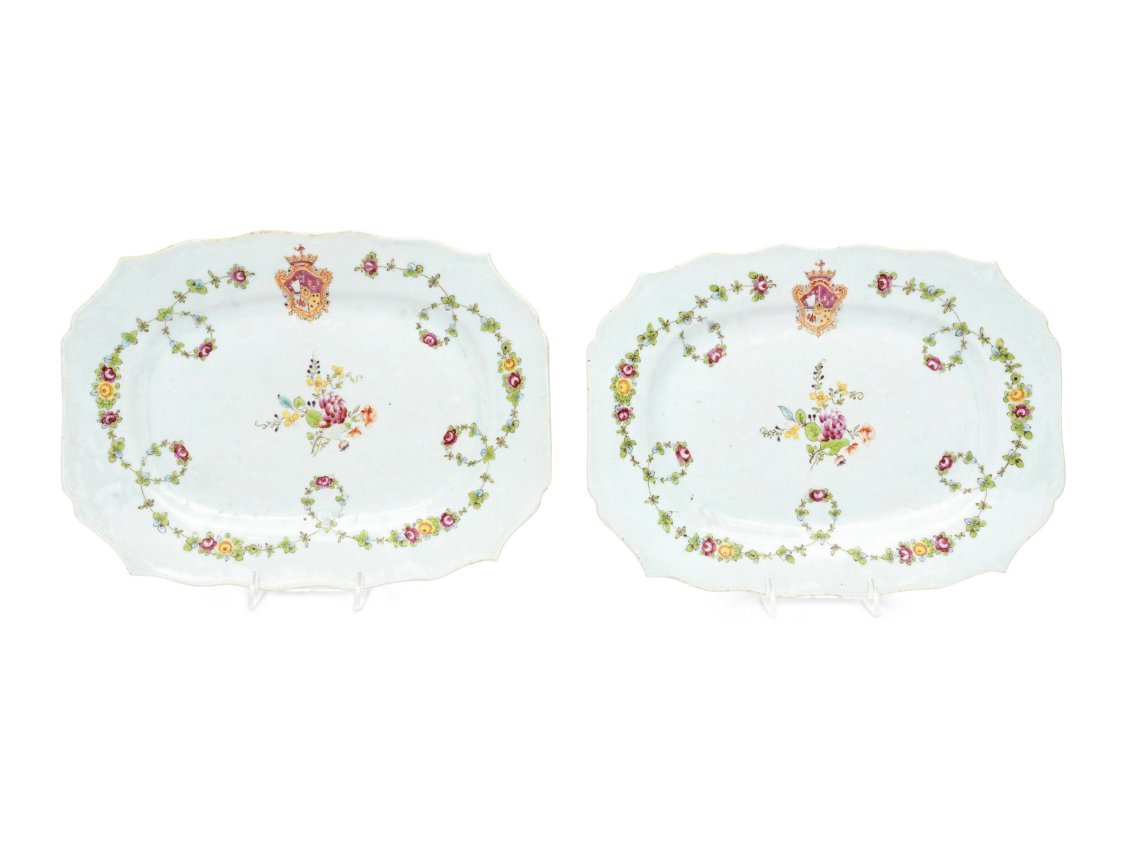 A Pair of Chinese Export Porcelain Platters (1 of 4)
