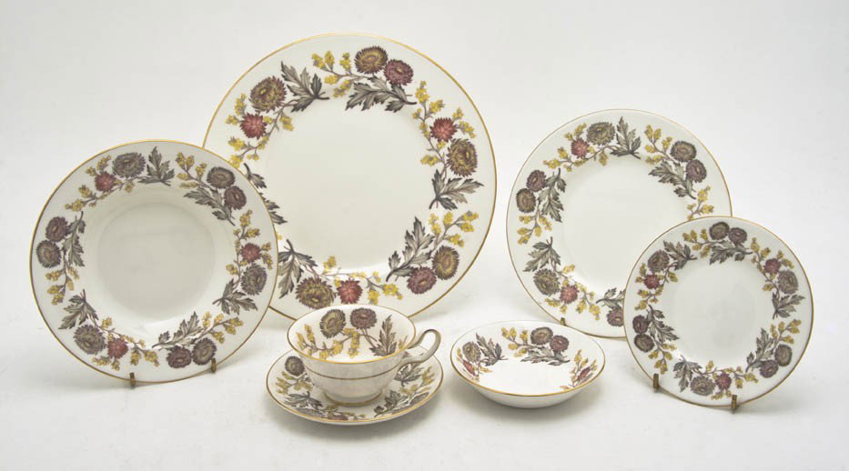 A Wedgwood China Service, Diameter of dinner plate: A Wedgwood China Service, in the Lichfield pattern, comprising 18 dinner plates, 3 luncheon plates, 11 soup bowls, 11 finger bowls, 8 salad plates, 12 bread plates, 8 teacups and 13 saucers; 84 items 