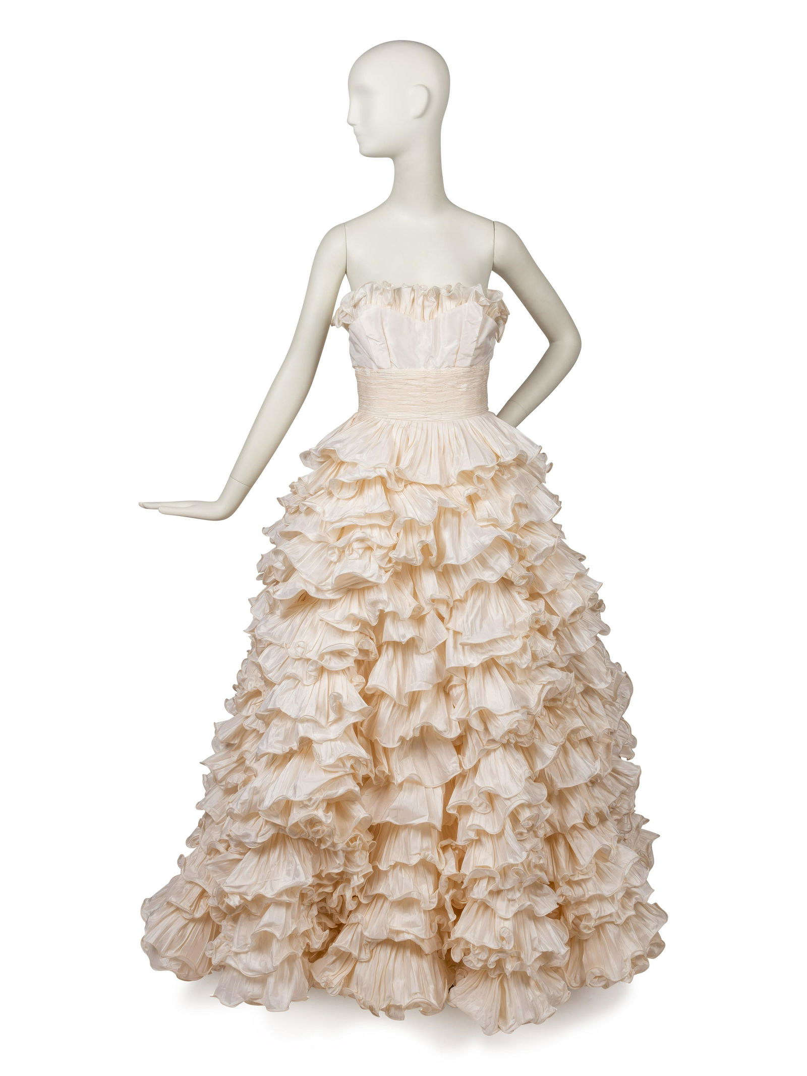 Oscar de la Renta Wedding Gown, 2010s (1 of 6)