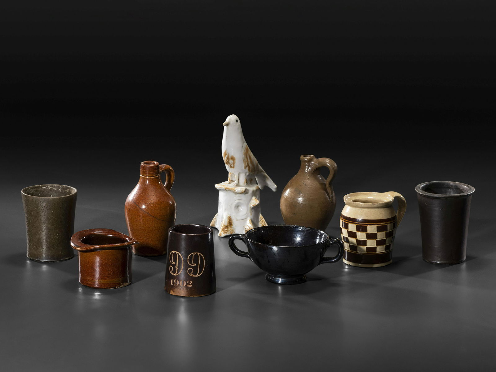 Nine Stoneware and Earthenware Articles (1 of 4)