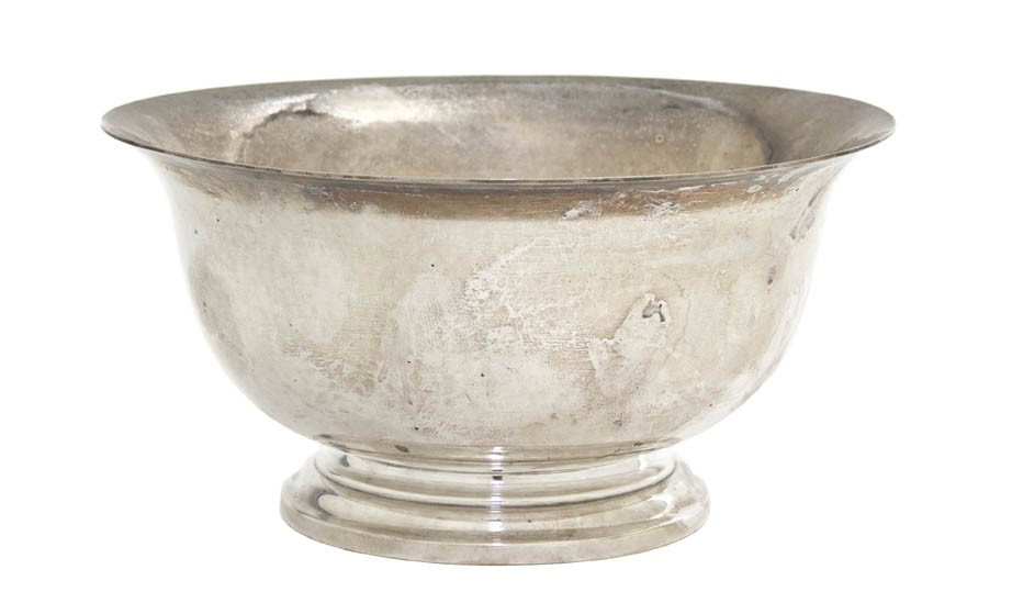 An American Sterling Silver Paul Revere Style Bow: An American Sterling Silver Paul Revere Style Bowl, Georg Jensen, having a slightly flared lip, raised on a circular foot; approximate weight 8.39 ozt. Diameter 6 inches.