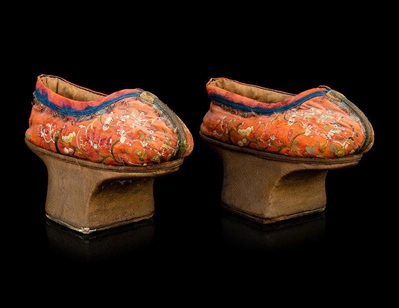 A Pair of Chinese Embroidered Silk Lady's Shoes: A Pair of Chinese Embroidered Silk Lady's Shoes Qing Dynasty (1644-1912) Length 9 in., 22.8 cm. Property from the Estate of Richard S. Ravenal, Livingston Manor, New York Size