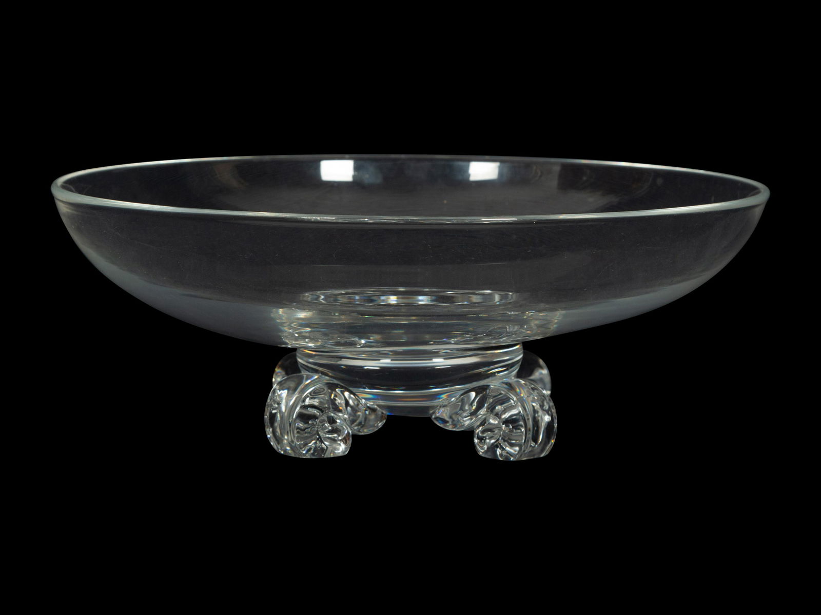 A Steuben Glass Center Bowl (1 of 3)