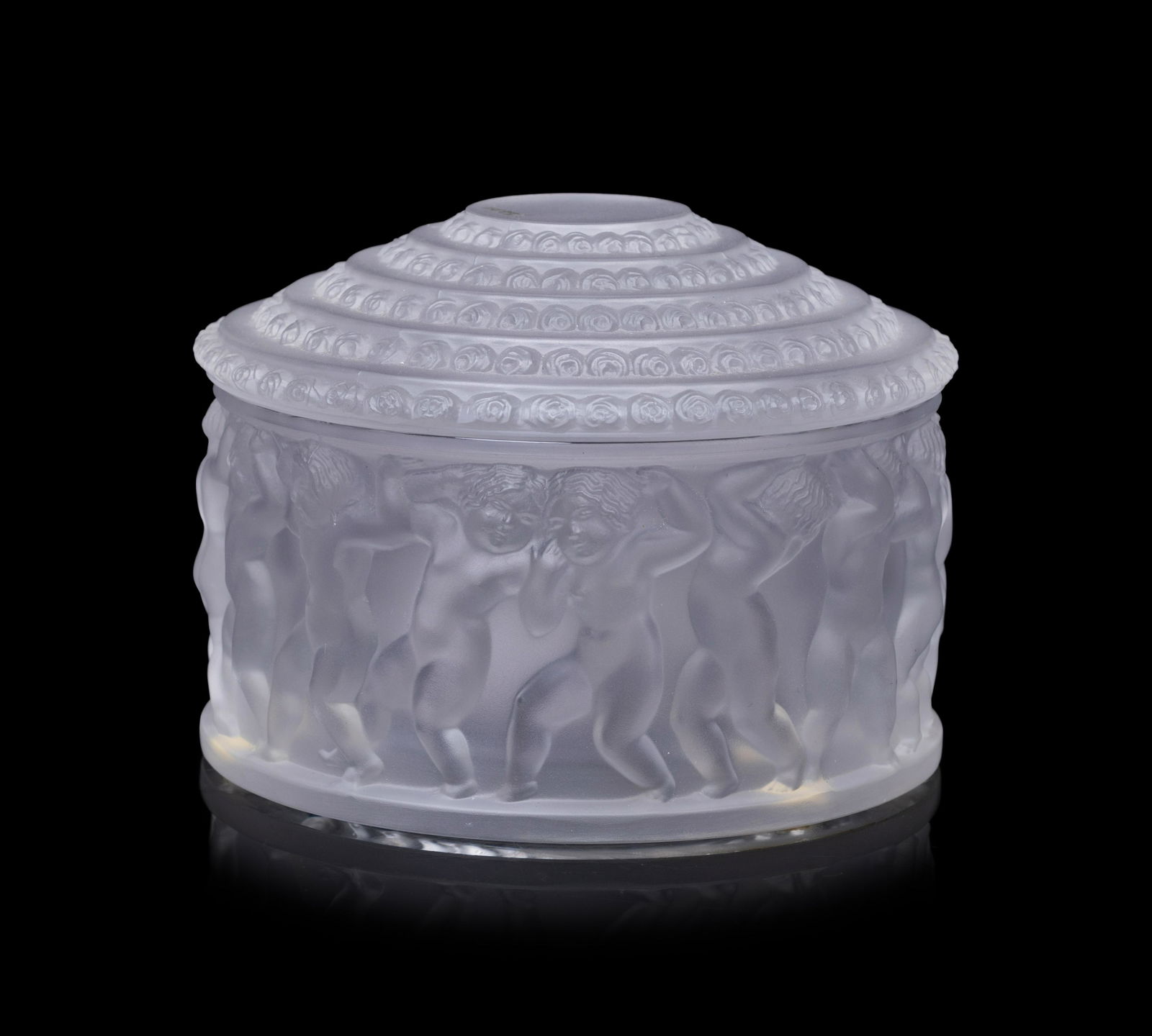 A Lalique Glass Covered Box (1 of 6)