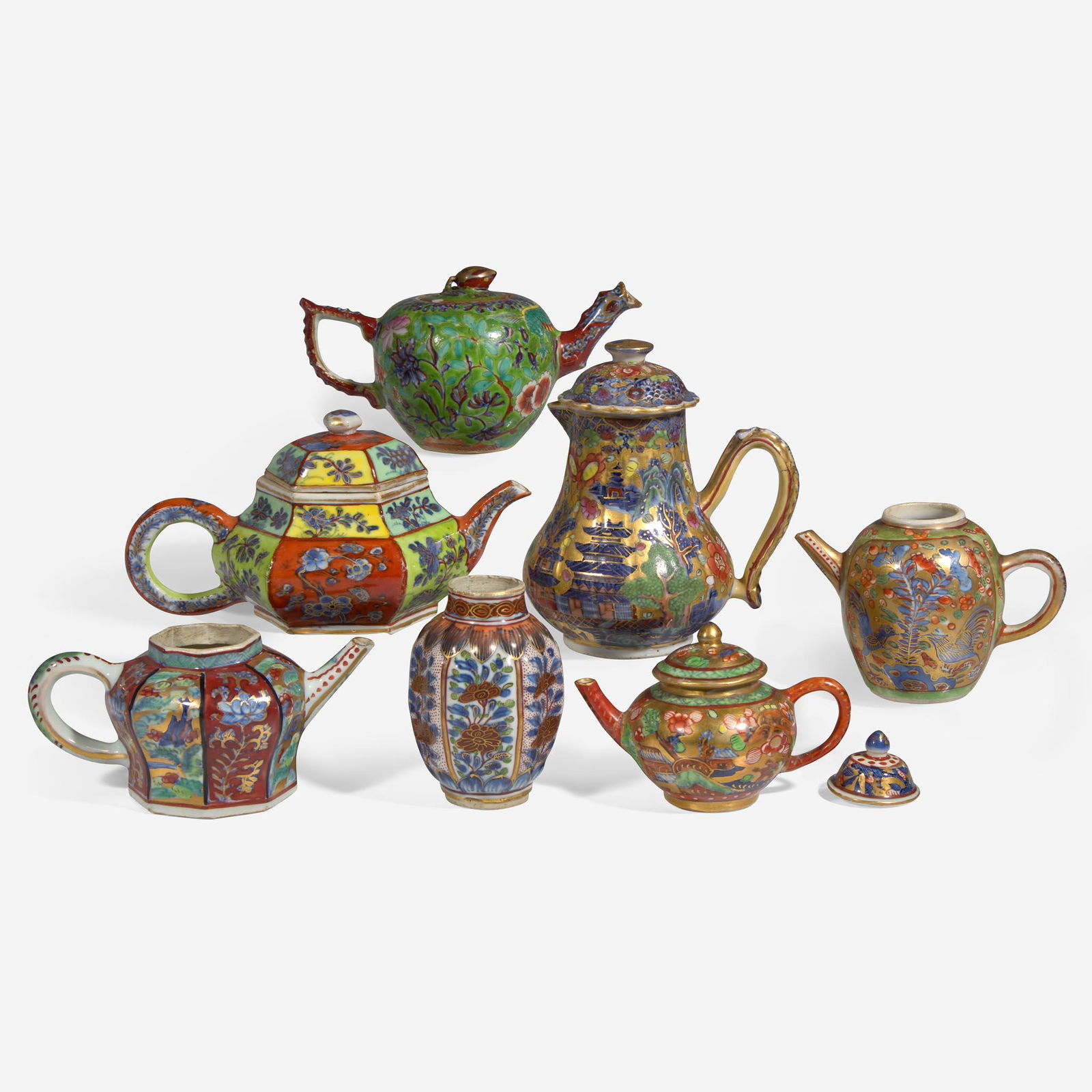 Seven assorted Chinese export porcelain clobbered small teapots and teawares 外銷瓷 (1 of 3)