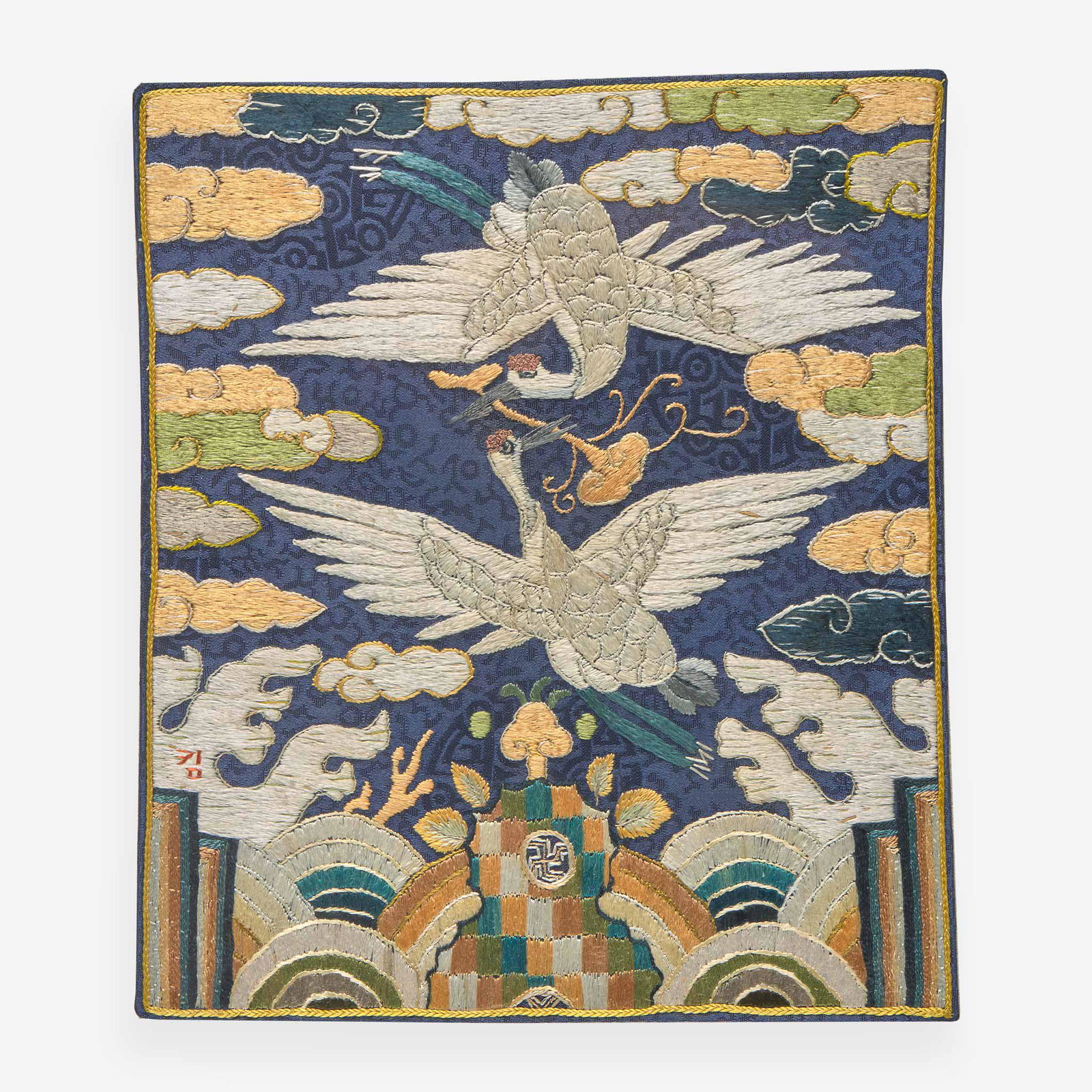 A Korean embroidered silk rank badge 朝鮮刺繡補子 Joseon dynasty (1 of 2)