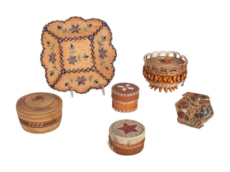 Collection of Great Lakes, Eastern Woodlands, and Makah Baskets: Collection of Great Lakes, Eastern Woodlands, and Makah Baskets 19th and 20th century lot of 6, includes: Wyandot Double-sided Accordion Case, with Moose Hair Embroidery mid-19
