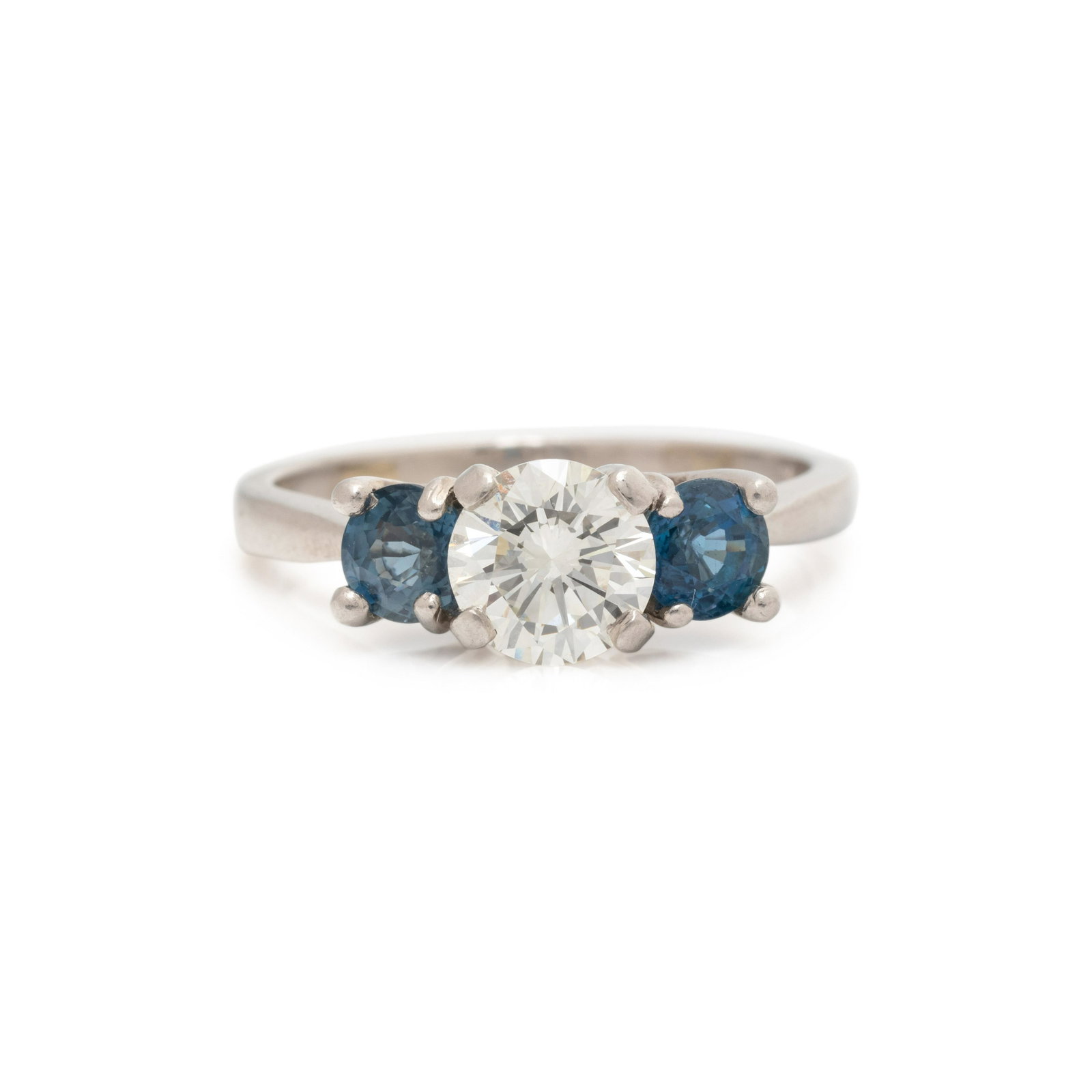 DIAMOND AND SAPPHIRE RING (1 of 3)