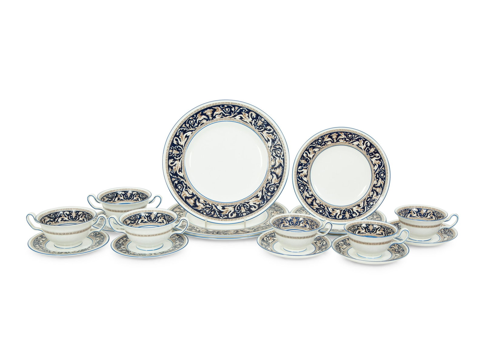 A Wedgwood Florentine Dark Blue Porcelain Dinner Service (1 of 4)