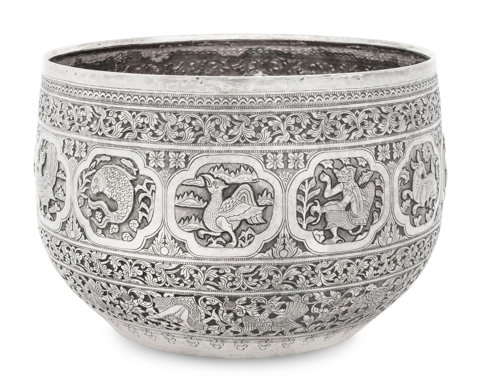 A Large Burmese Silver Bowl (1 of 5)