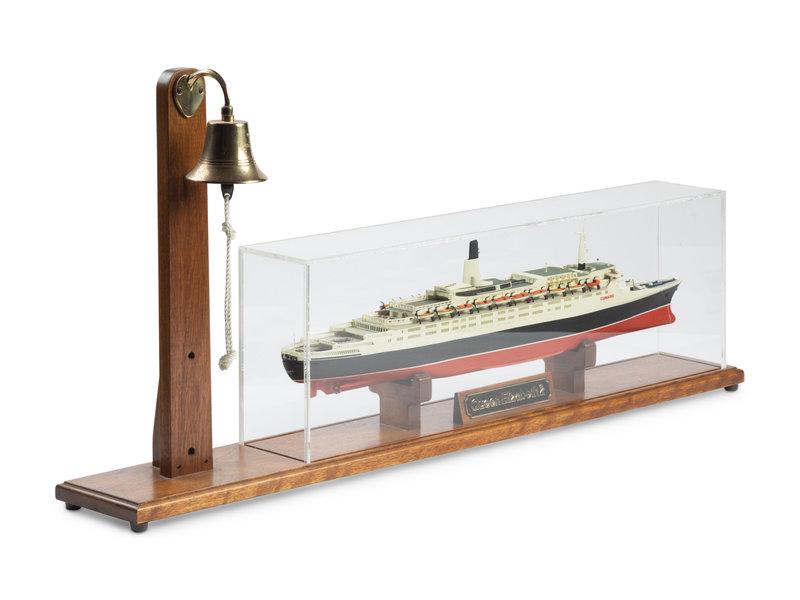 A Cased Model of the Cunard Queen Elizabeth II: A Cased Model of the Cunard Queen Elizabeth II 20th Century a model of the retired British Ocean Liner now converted to a floating hotel in Dubai, United Arab Emirates. Width of case overall 38