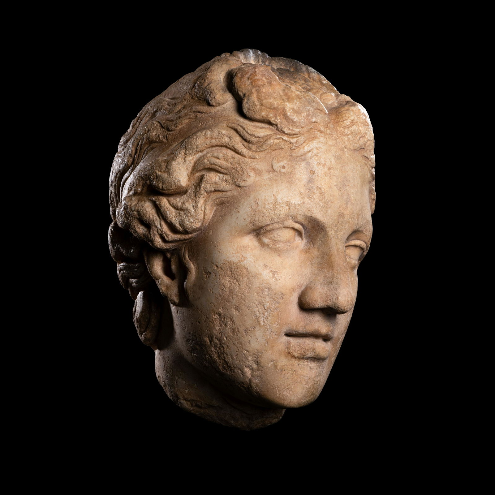 A Roman Marble Head of Venus (Capitoline Type): A Roman Marble Head of Venus (Capitoline Type) Circa 1st Century B.C.-1st Century A.D. Height 11 inches (28 cm). Provenance: Private Collection, Chicago, prior to 1996. Harlan J. Berk Ltd., 90th Buy o