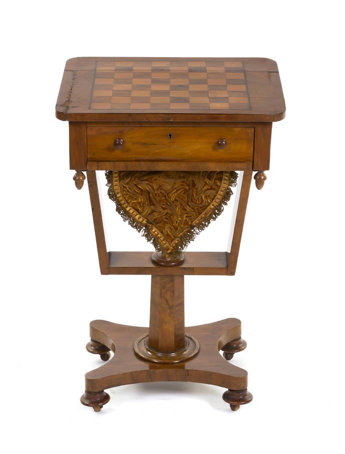 An English Parquetry Inlaid Work/Games Table, Heig: An English Parquetry Inlaid Work/Games Table, having a rectangular top with rounded corners centered with an inlaid chess board, over a single drawer, the case with four drop acorn form finials, raise