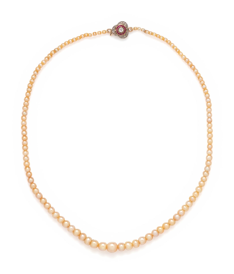 Natural Pearl Necklace Auction