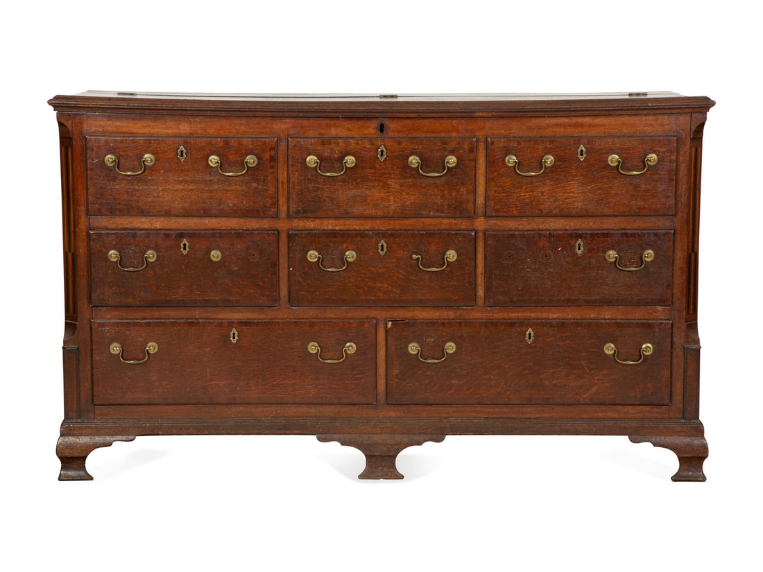 An English Oak Sideboard with Hinged Top (1 of 6)