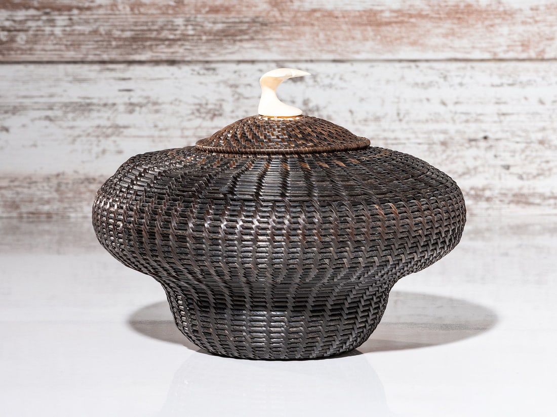 James Omnik (Iñupiat, [Point Hope], 1950-2009) Baleen Basket, with Whale Finial, 2001: James Omnik (Iñupiat, [Point Hope], 1950-2009) Baleen Basket, with Whale Finial, 2001 large and elegantly crafted basket; signed and dated on base; includes an Authentic Native Handcraft from Ala