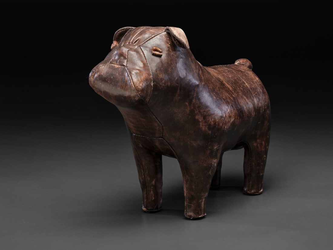 Leather 2024 bulldog footstool