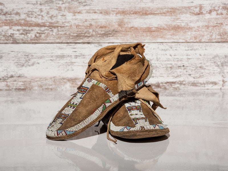 Central Plains Beaded Buffalo Hide Moccasins (1 of 5)