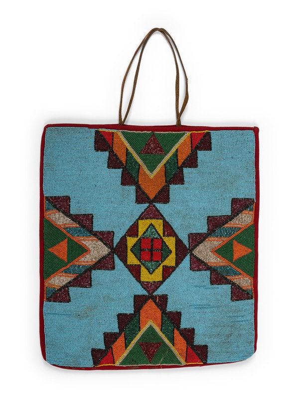 Plateau Beaded Flat Bag (1 of 3)