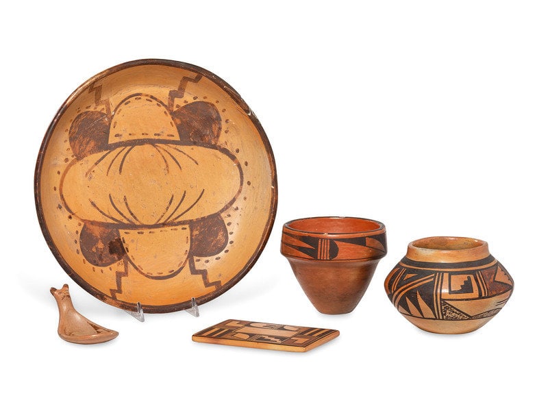 Collection of Hopi Pottery (1 of 7)